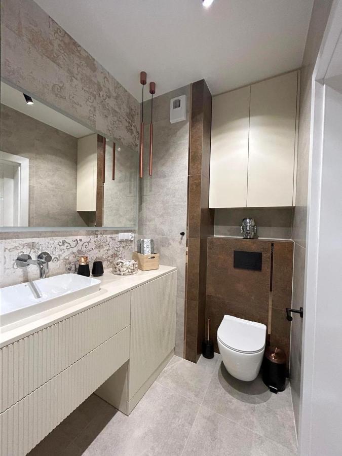 Apartament Nr 50, 2 Sypialnie, Wygodny Parking Podziemny Stary Toruń Dış mekan fotoğraf