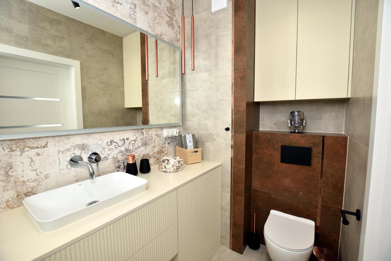 Apartament Nr 50, 2 Sypialnie, Wygodny Parking Podziemny Stary Toruń Dış mekan fotoğraf